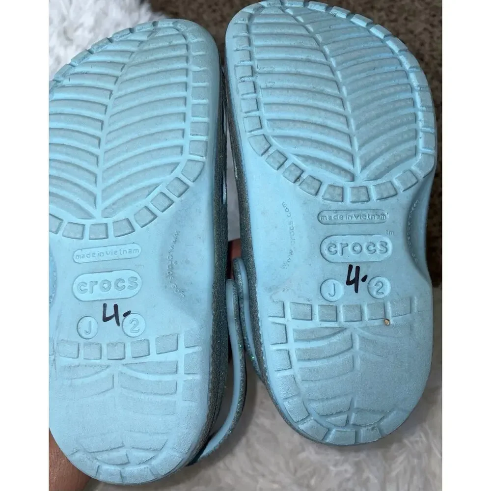 Crocs Girls Sz. 2 Turquoise Glitter Slip Ons. Cute